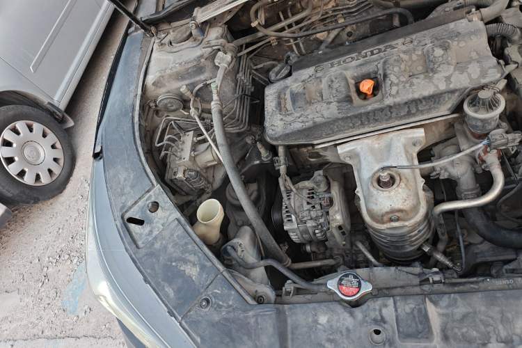 Used Honda Accord 2014 2.0L LX Comfort Edition Engine Bay Right