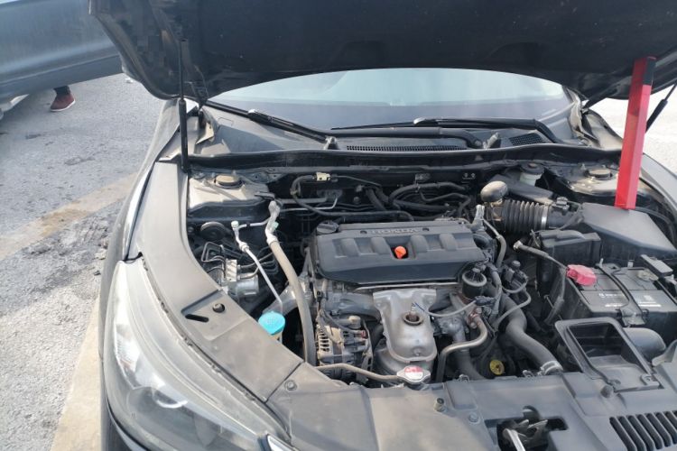 Used Honda Accord 2014 2.0L EXN Luxury Navigation Edition Engine Bay Right