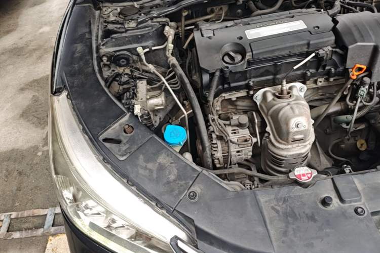 Used Honda Accord 2014 2.4L EXN Luxury Navigation Edition Engine Bay Right