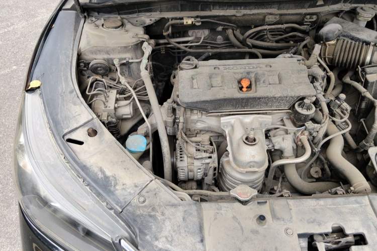 Used Honda Accord 2014 2.0L EX Luxury Edition Engine Bay Right