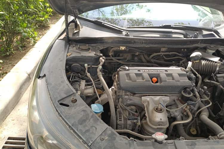 Used Honda Accord 2014 2.0L EX Luxury Edition Engine Bay Right