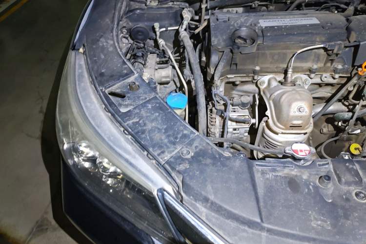 Used Honda Accord 2014 2.4L EXN Luxury Navigation Edition Engine Bay Right