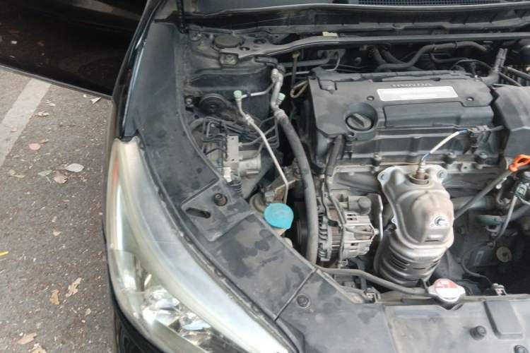 Used Honda Accord 2014 2.4L EX Luxury Edition Engine Bay Right