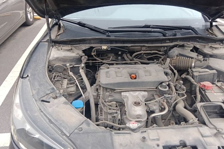 Used Honda Accord 2014 2.0L LX Comfort Edition Engine Bay Right