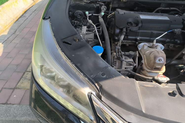 Used Honda Accord 2014 2.4L EX Luxury Edition Engine Bay Right