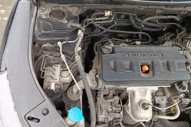 Used Honda Accord 2014 2.0L EX Luxury Edition Engine Bay Right