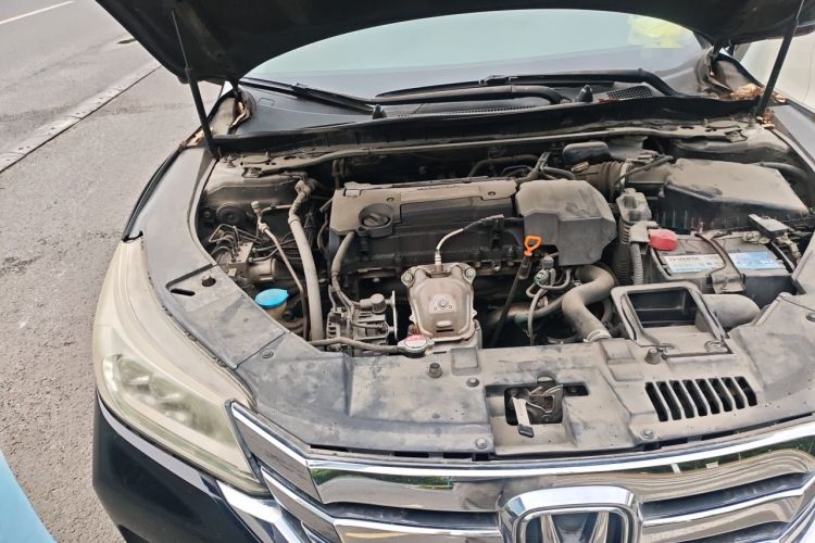Used Honda Accord 2014 2.4L EX Luxury Edition Engine Bay Right