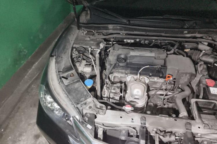 Used Honda Accord 2014 2.4L EX Luxury Edition Engine Bay Right
