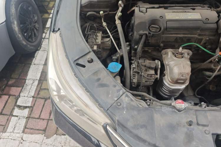 Used Honda Accord 2014 2.4L EX Luxury Edition Engine Bay Right