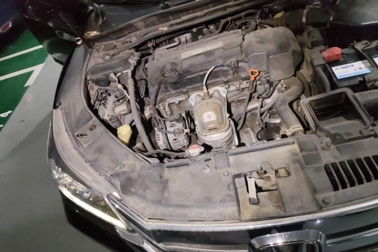 Used Honda Accord 2014 2.4L EX Luxury Edition Engine Bay Right