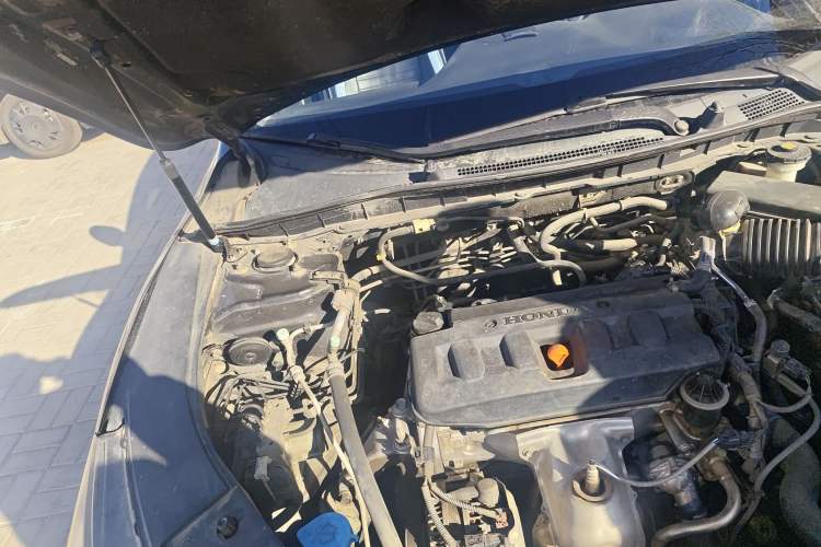 Used Honda Accord 2014 2.0L EX Luxury Edition Engine Bay Right