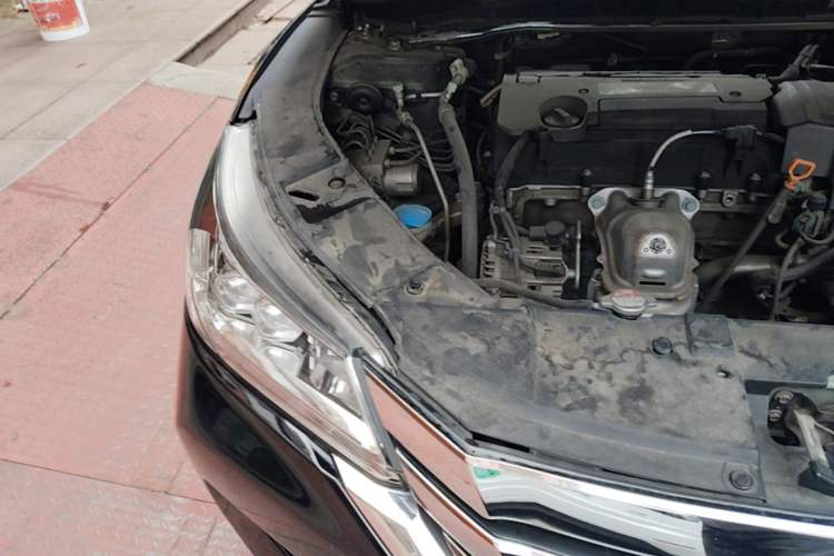 Used Honda Accord 2014 2.4L EX Luxury Edition Engine Bay Right