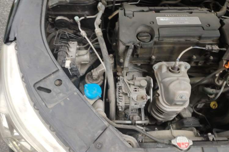 Used Honda Accord 2014 2.4L EX Luxury Edition Engine Bay Right