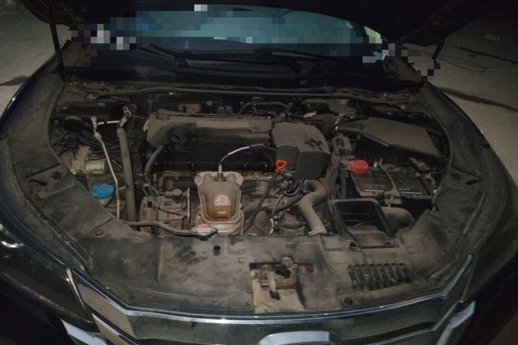 Used Honda Accord 2014 2.4L LX Comfort Edition Engine Bay