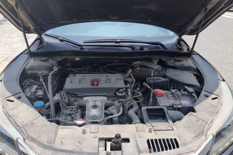 Used Honda Accord 2014 2.0L EX Luxury Edition Engine Bay