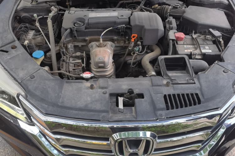 Used Honda Accord 2014 2.4L EXN Luxury Navigation Edition Engine Bay
