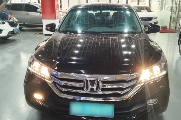 Used Honda Accord 2014 2.4L LX Comfort Edition Front