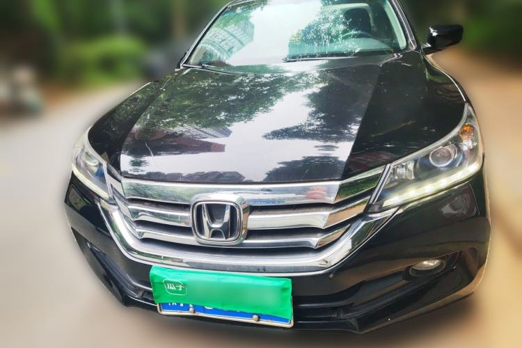 Used Honda Accord 2014 2.0L LX Comfort Edition Front