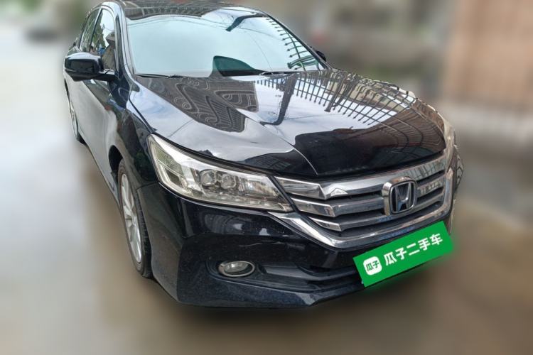 Used Honda Accord 2014 2.4L EXN Luxury Navigation Edition Front Right 45 Deg