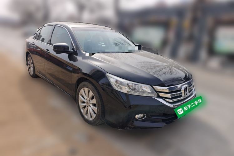 Used Honda Accord 2014 2.4L EX Luxury Edition Front Right 45 Deg