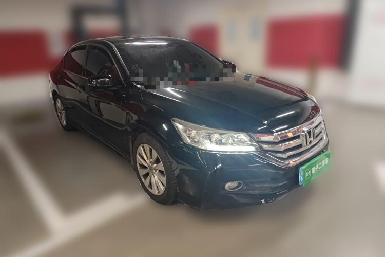 Used Honda Accord 2014 2.4L EX Luxury Edition Front Right 45 Deg