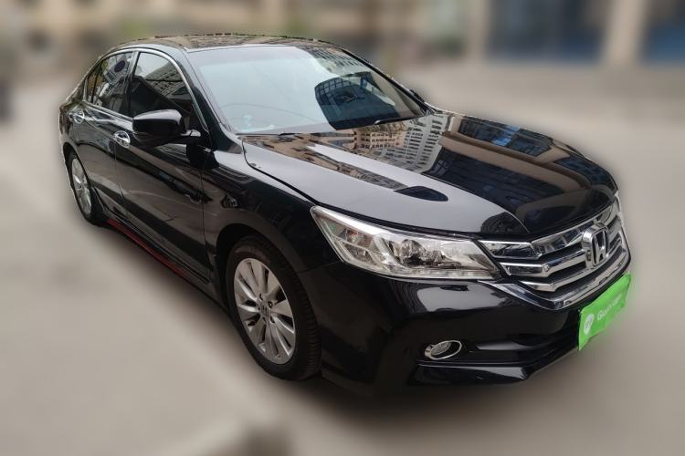 Used Honda Accord 2014 2.4L EX Luxury Edition Front Right 45 Deg