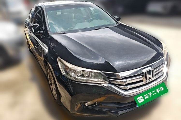 Used Honda Accord 2014 2.4L EXN Luxury Navigation Edition Front Right 45 Deg