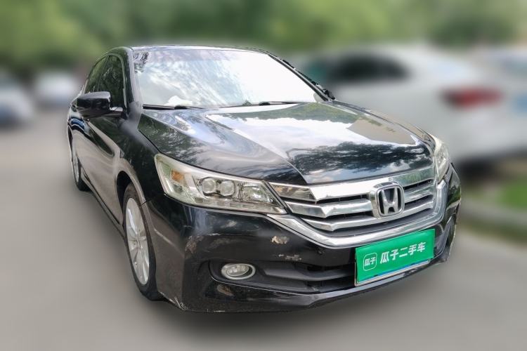 Used Honda Accord 2014 2.4L EX Luxury Edition Front Right 45 Deg