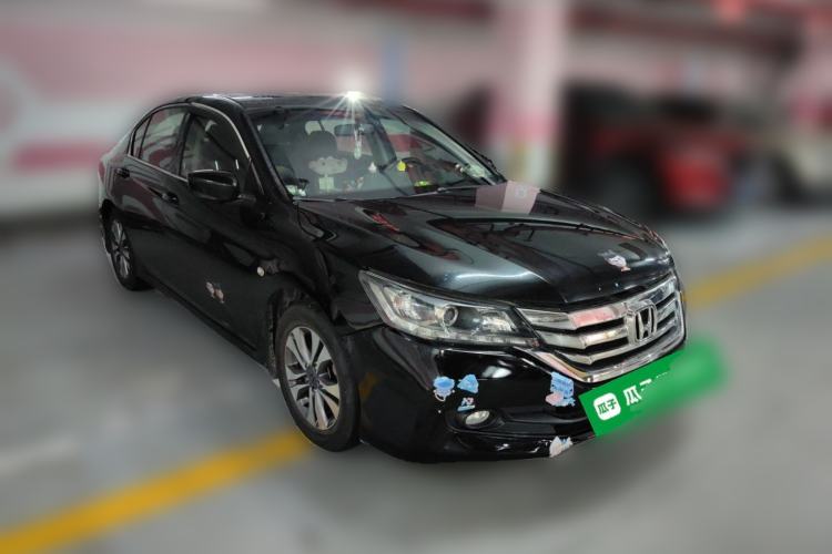 Used Honda Accord 2014 2.0L EX Luxury Edition Front Right 45 Deg