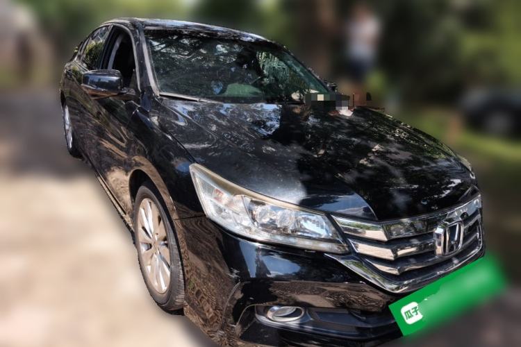 Used Honda Accord 2014 2.4L EX Luxury Edition Front Right 45 Deg