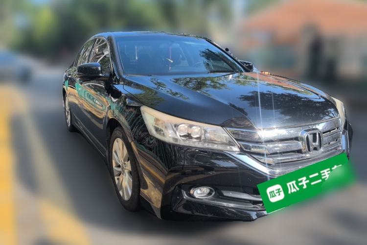 Used Honda Accord 2014 2.4L EXN Luxury Navigation Edition Front Right 45 Deg