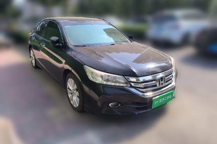 Used Honda Accord 2014 2.4L EX Luxury Edition Front Right 45 Deg