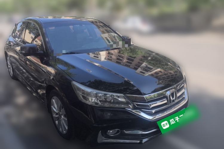 Used Honda Accord 2014 2.4L EX Luxury Edition Front Right 45 Deg