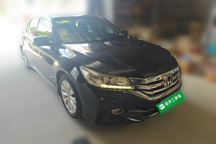 Used Honda Accord 2014 2.4L EX Luxury Edition Front Right 45 Deg