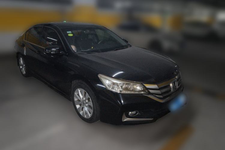 Used Honda Accord 2014 2.4L EX Luxury Edition Front Right 45 Deg