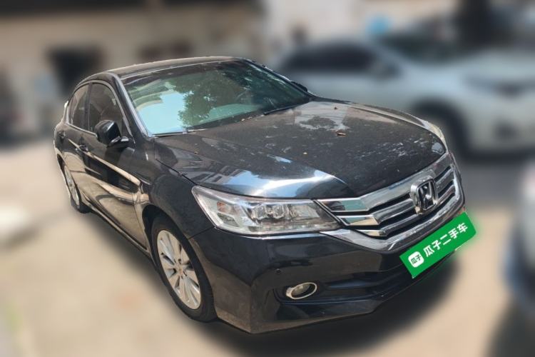 Used Honda Accord 2014 2.4L EXN Luxury Navigation Edition Front Right 45 Deg