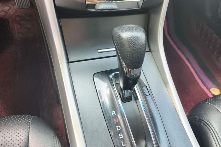 Used Honda Accord 2014 2.0L LX Comfort Edition Gear Lever