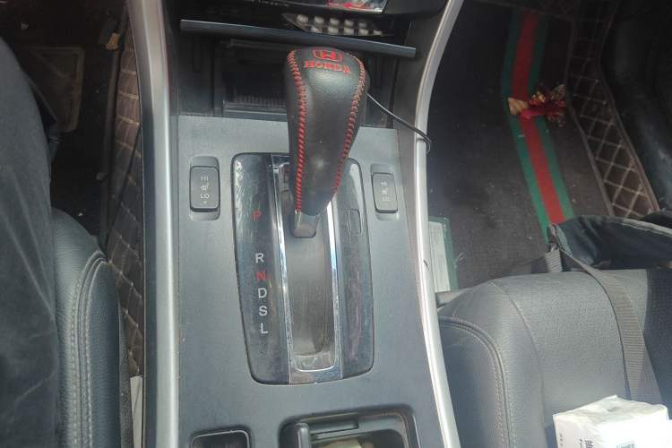 Used Honda Accord 2014 2.0L EX Luxury Edition Gear Lever