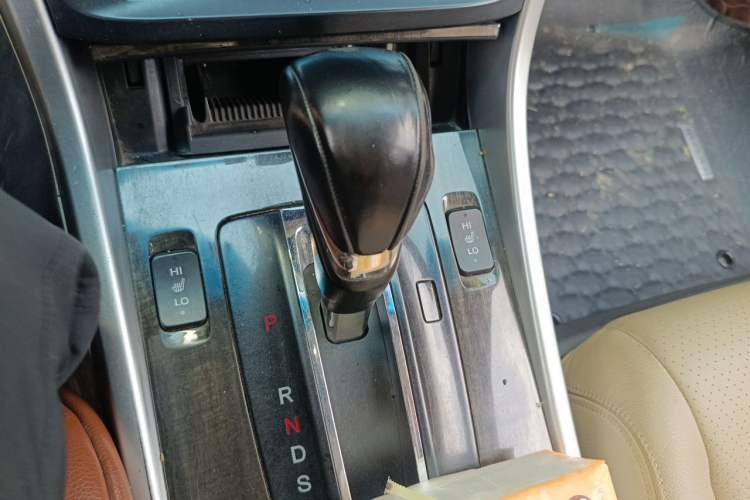 Used Honda Accord 2014 2.4L EX Luxury Edition Gear Lever