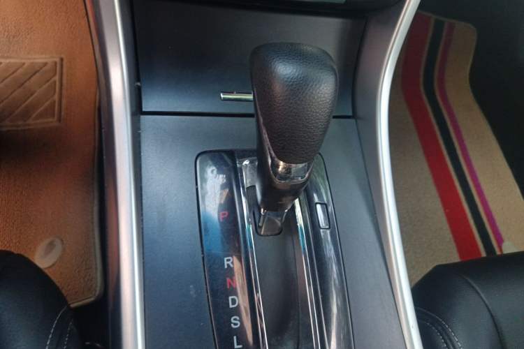 Used Honda Accord 2014 2.0L LX Comfort Edition Gear Lever
