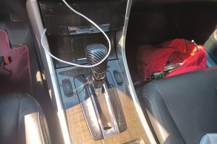 Used Honda Accord 2014 2.4L EX Luxury Edition Gear Lever
