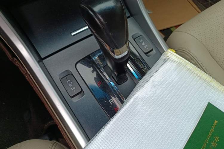 Used Honda Accord 2014 2.0L EX Luxury Edition Gear Lever