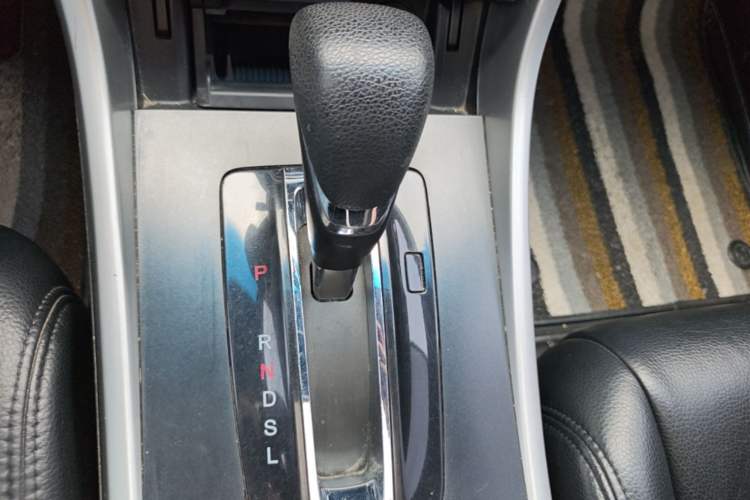 Used Honda Accord 2014 2.0L LX Comfort Edition Gear Lever