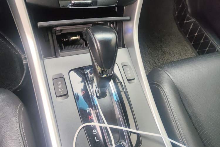 Used Honda Accord 2014 2.0L EX Luxury Edition Gear Lever