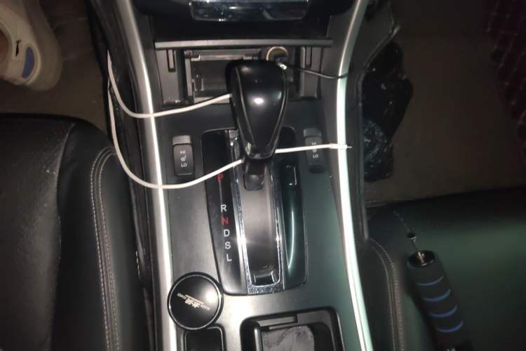 Used Honda Accord 2014 2.0L EX Luxury Edition Gear Lever