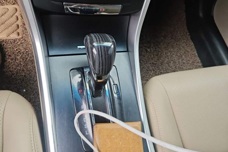 Used Honda Accord 2014 2.0L LX Comfort Edition Gear Lever