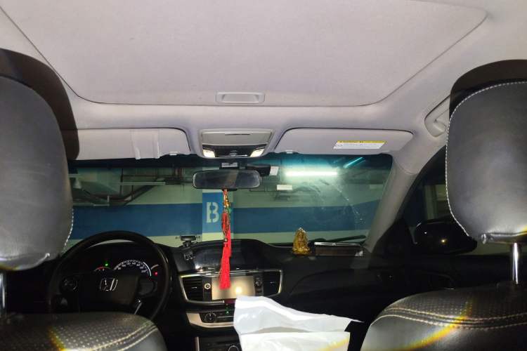 Used Honda Accord 2014 2.0L LX Comfort Edition Headliner