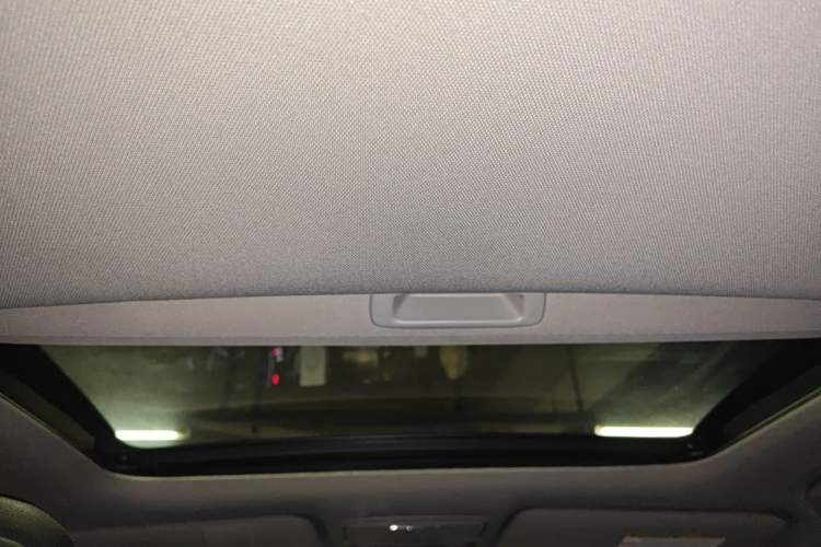 Used Honda Accord 2014 2.4L EX Luxury Edition Headliner