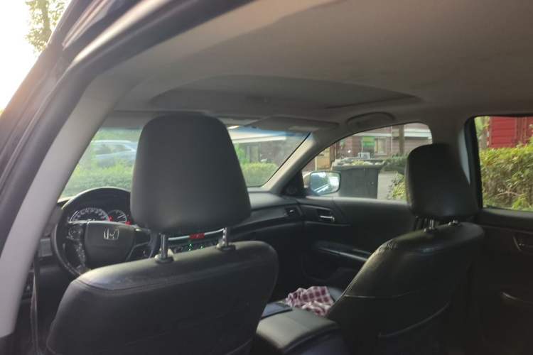Used Honda Accord 2014 2.0L LX Comfort Edition Headliner