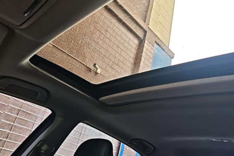 Used Honda Accord 2014 2.0L EX Luxury Edition Headliner